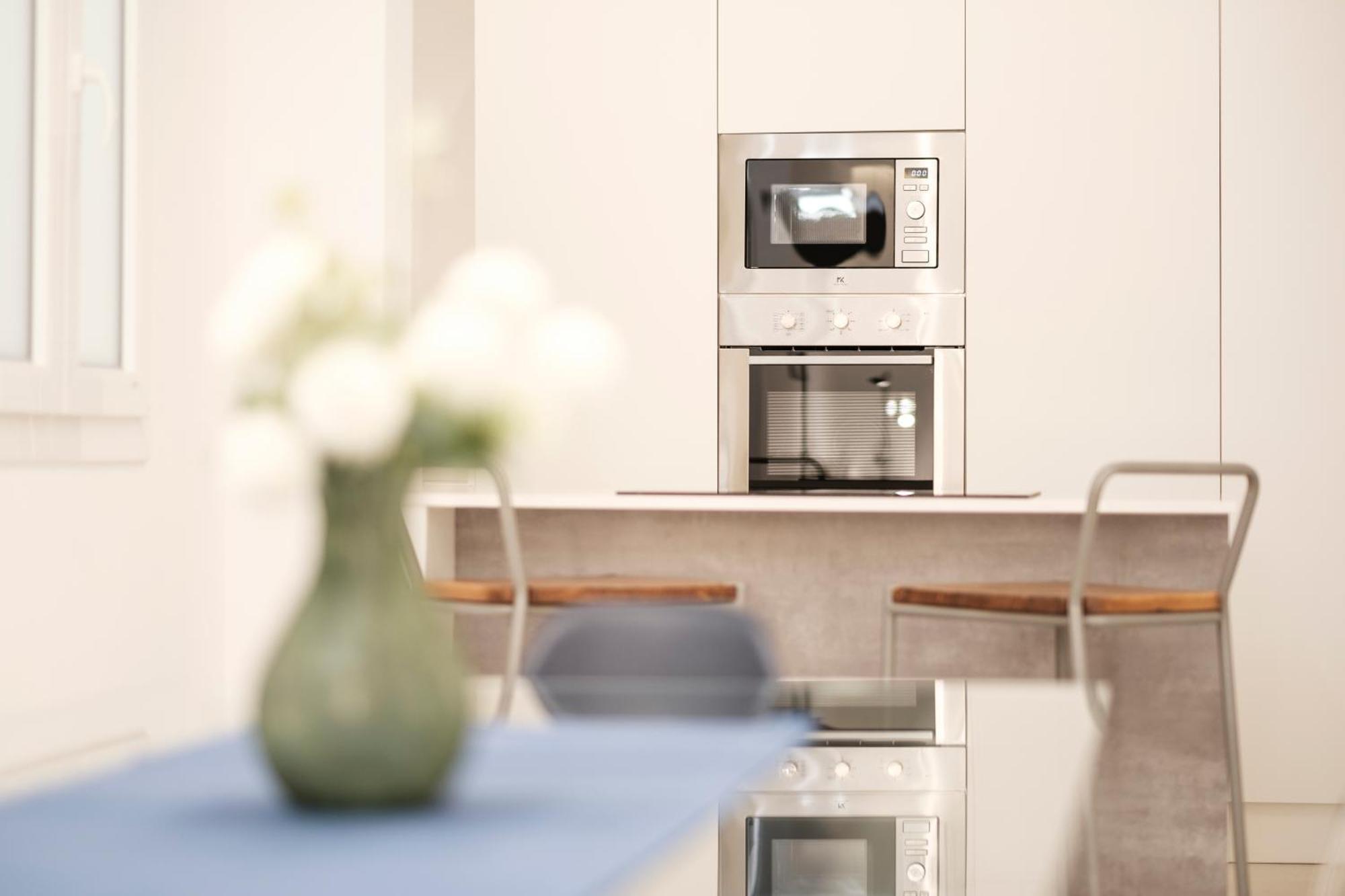 Pepoli Deluxe - Exclusive Apartment - Free Parking Trapani Luaran gambar