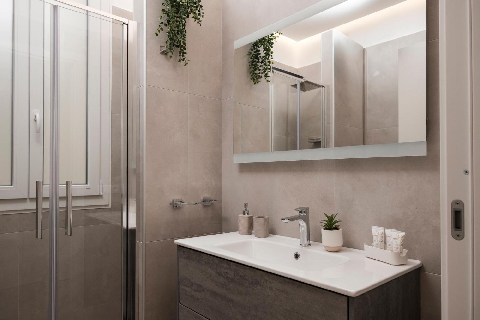 Pepoli Deluxe - Exclusive Apartment - Free Parking Trapani Luaran gambar